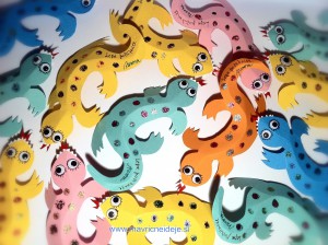 Paper lizards, paper gift