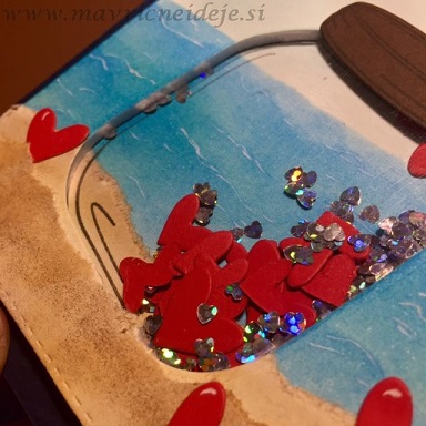 Valentinov kozarec srčkov