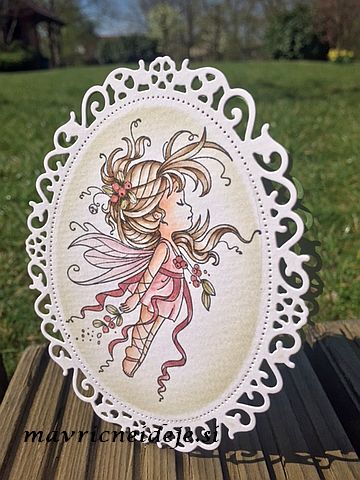 One layer card Wee Mistletoe fairy