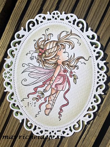Spellbinders Floral Ovals Mistletoe Fairy card