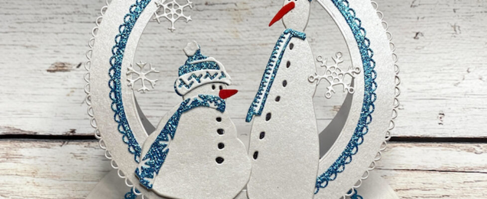 Ring-Shaped-Pop-Up-Easel-Card-snowman