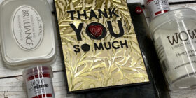 brilliance-moonlight-white-pigment-ink-pad