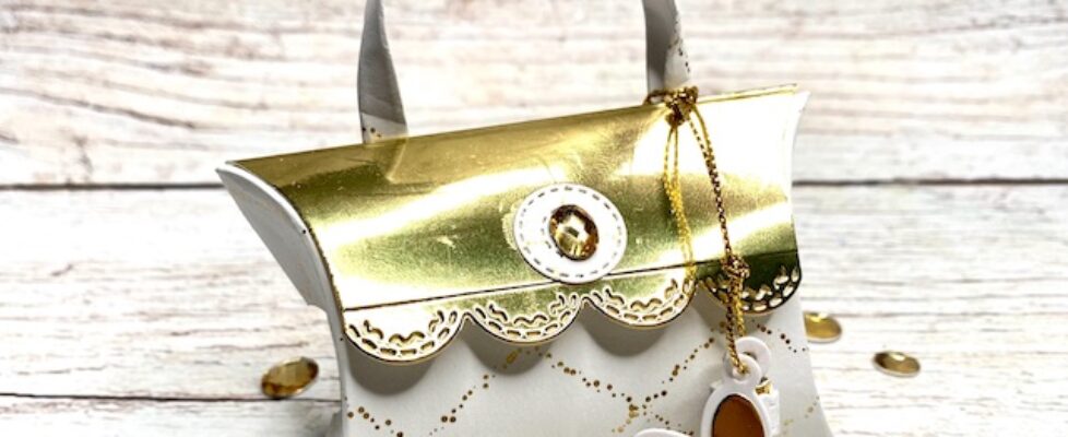 mini-bag-Pillow-Box-Punch-Board-by-We-R-Memory-Keepers-1